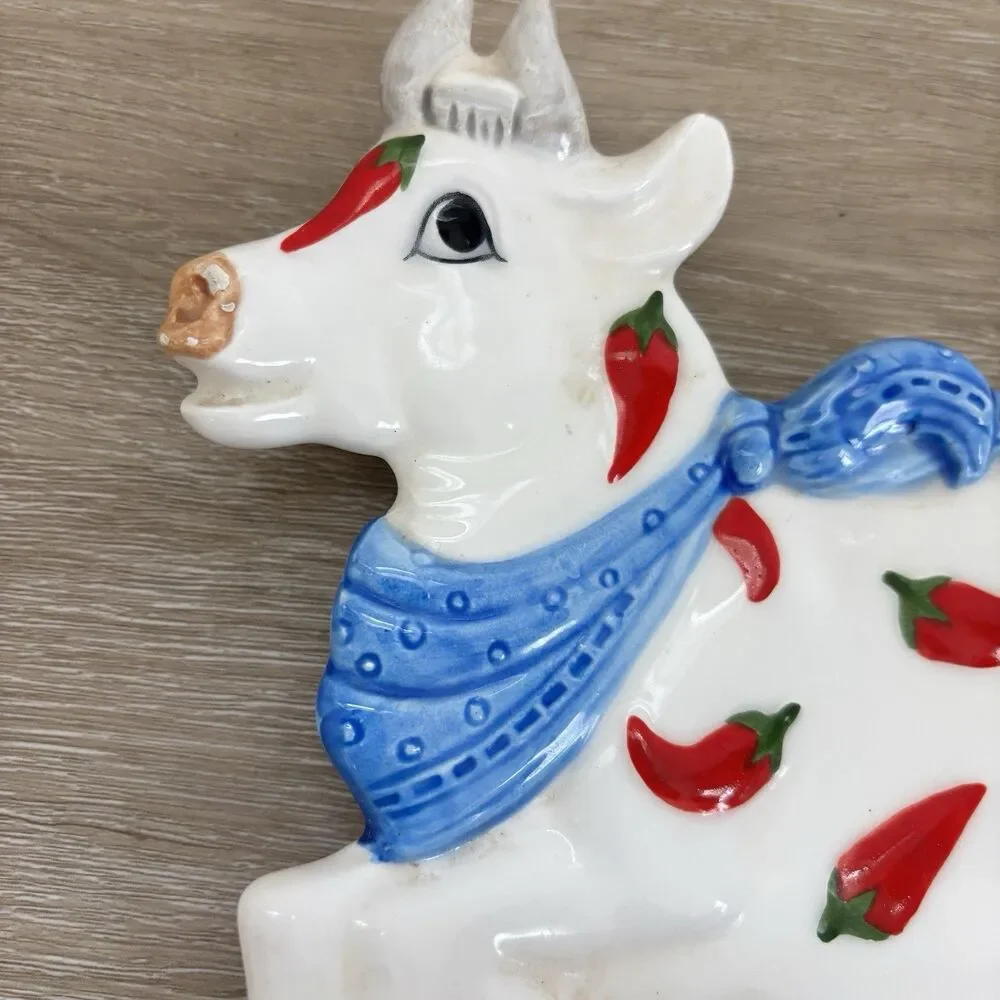 OTAGIRI Vintage Cow Chili Pepper Ceramic Spoon Rest WallHanging Figurine 7